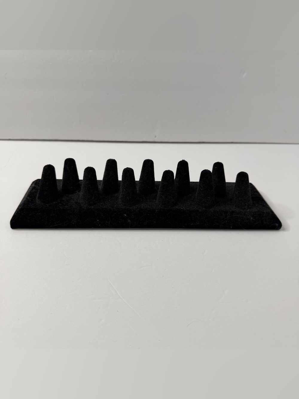 Black Velvet Ring Display 11 Fingers